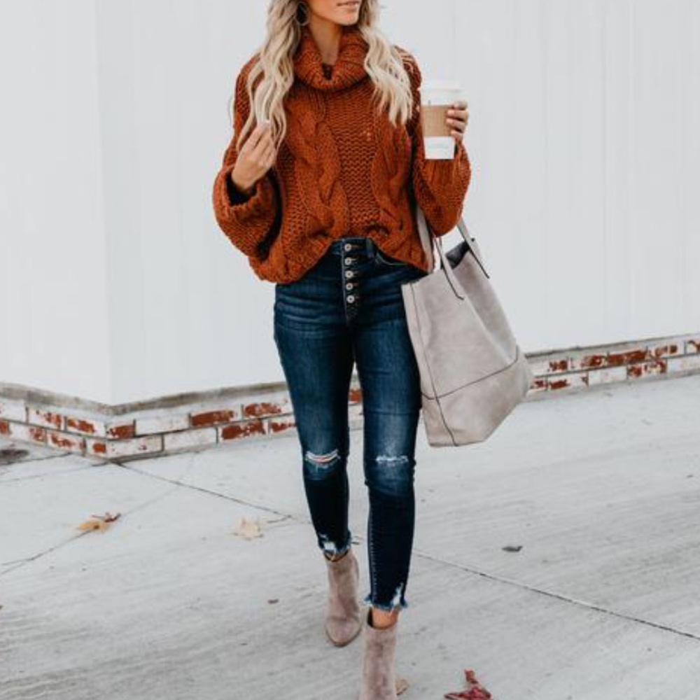 POL Hand-made Cable Knit Rust Turtleneck Sweater